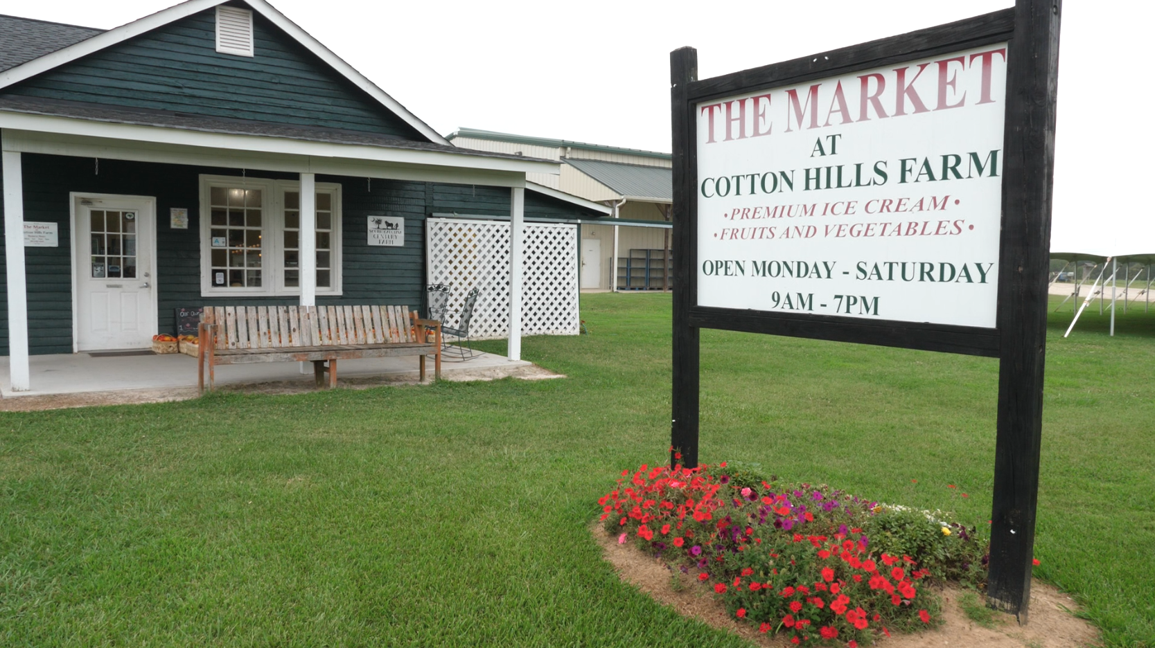 The Market at Cotton Hills Farm